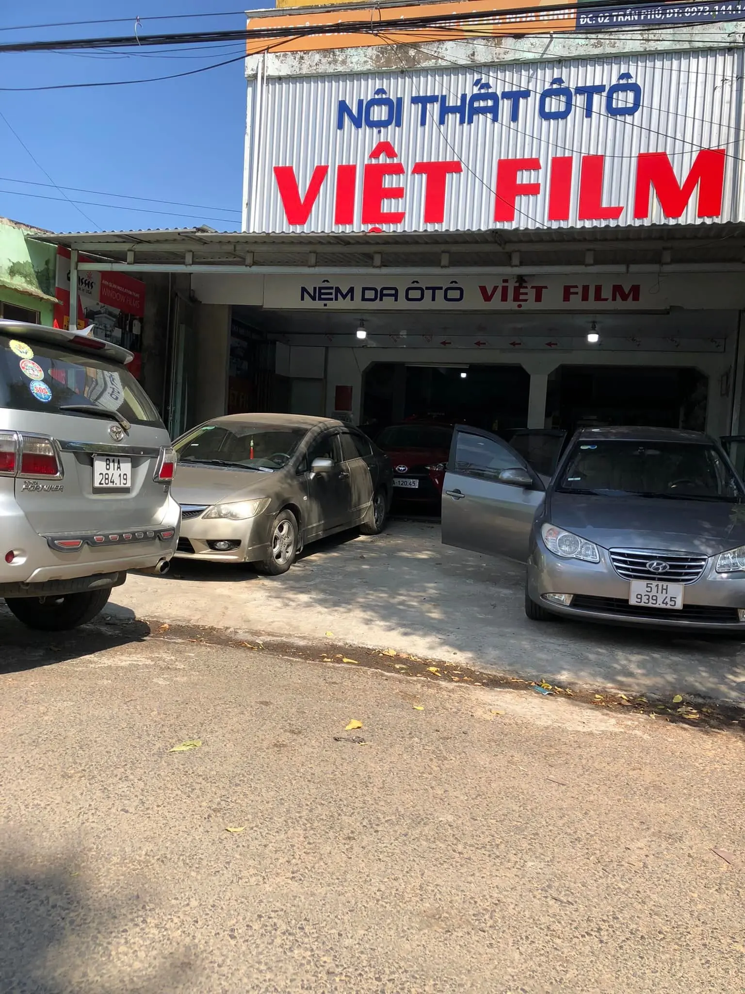 Nội thất ôtô Việt Film