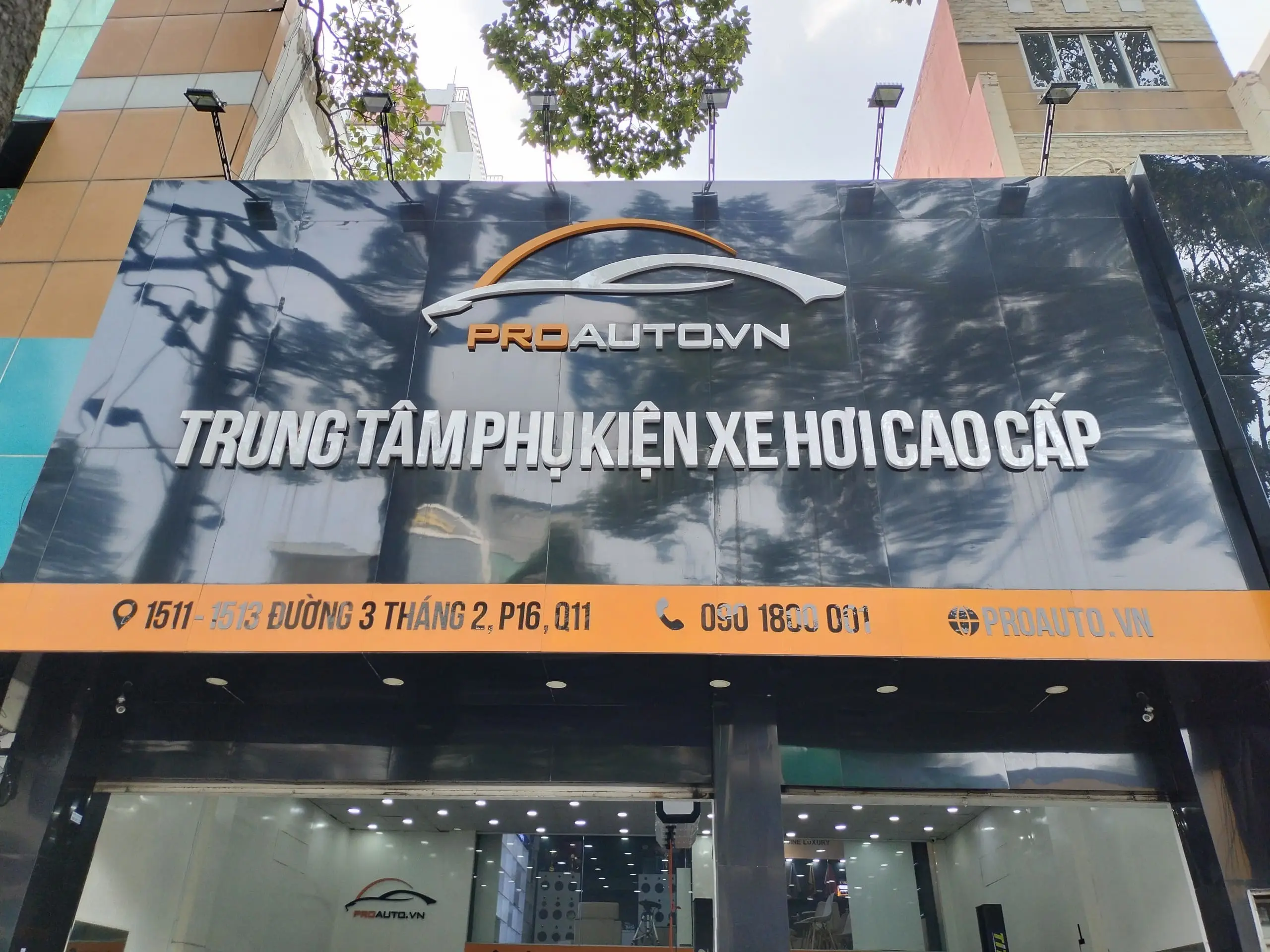 AZ STARS QUẬN 11 - PRO AUTO 