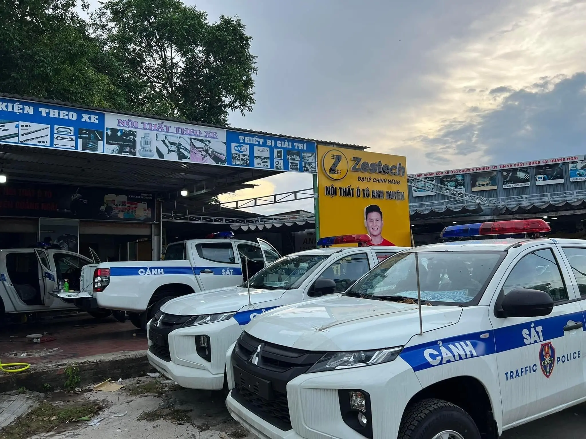 NỘI THẤT Ô TÔ ANH DUYÊN 