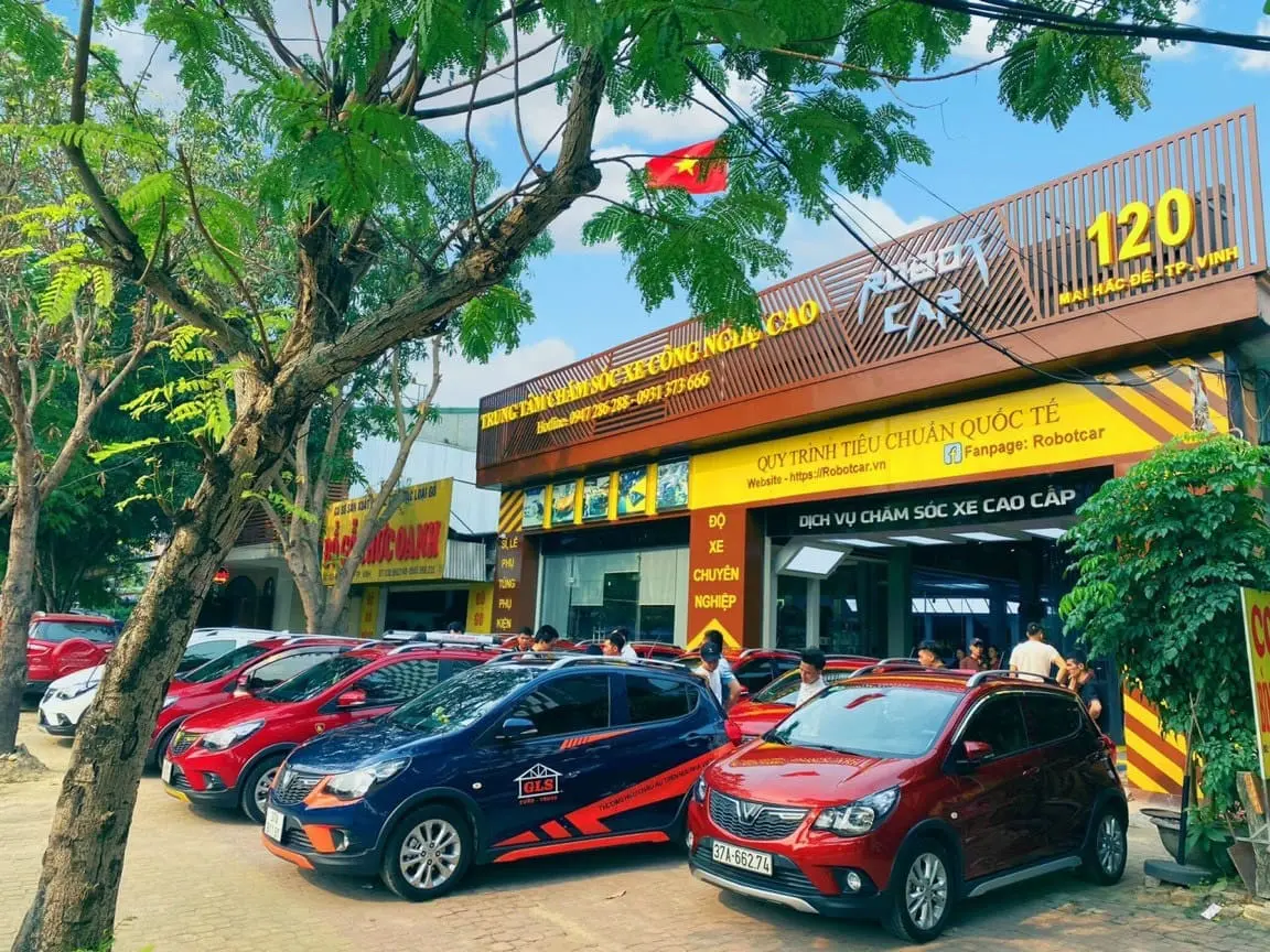 GARAGE Ô TÔ VIỆT HÀN