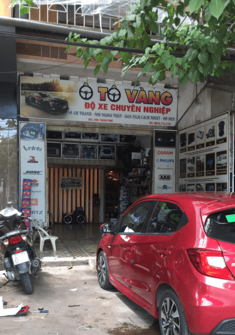 NỘI THẤT Ô TÔ VÀNG