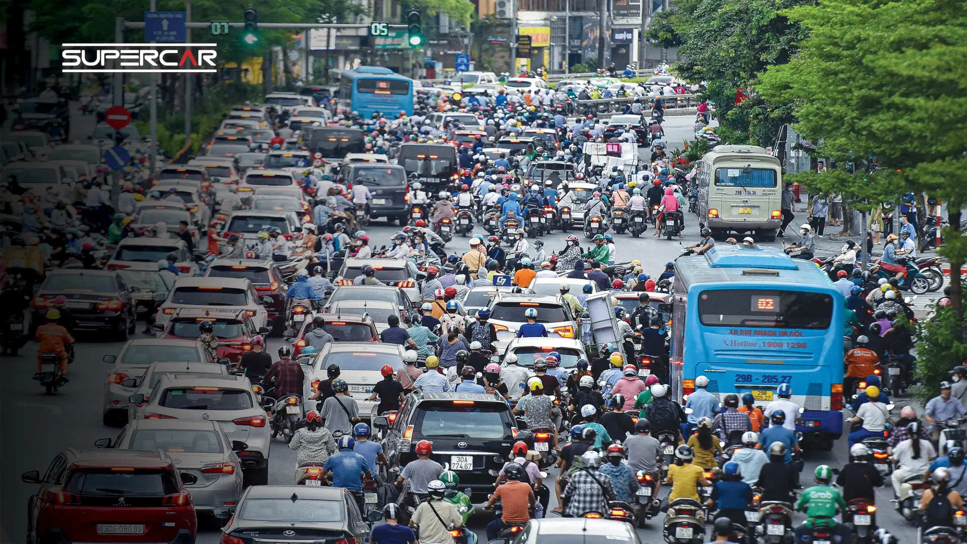 Những yếu tố ảnh hưởng khả năng cách âm, độ êm ái ô tô